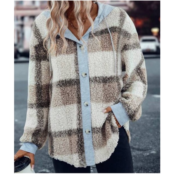 012 Cozy Plaid Print Button Down Teddy Jacket Shacket - Picture 2 of 7